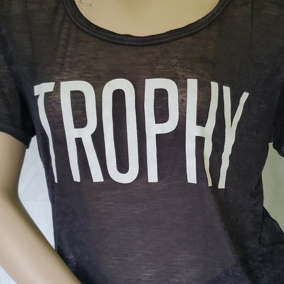 💀4 for $20-Stranded Sheer Graphic Tee - Picture 2 of 12